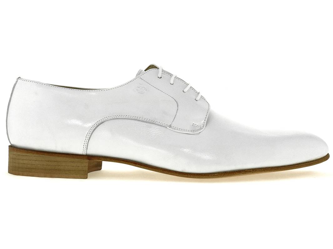 Chaussure blanche en cuir Clearance