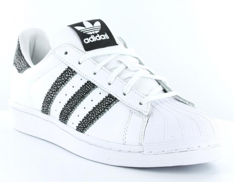 superstar noir et blanche adidas