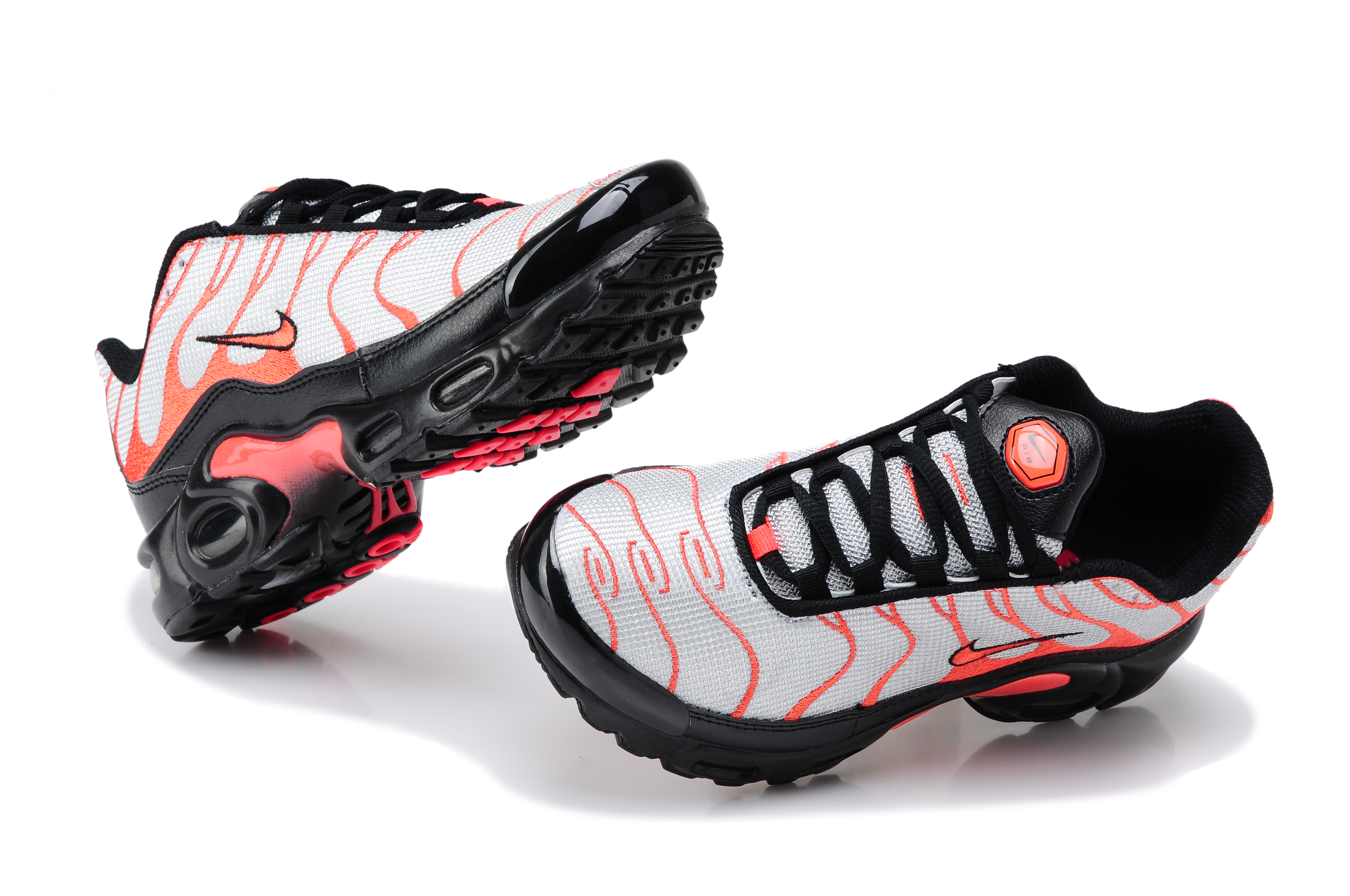 chaussure nike requin pas cher chaussure nike requin pas cher