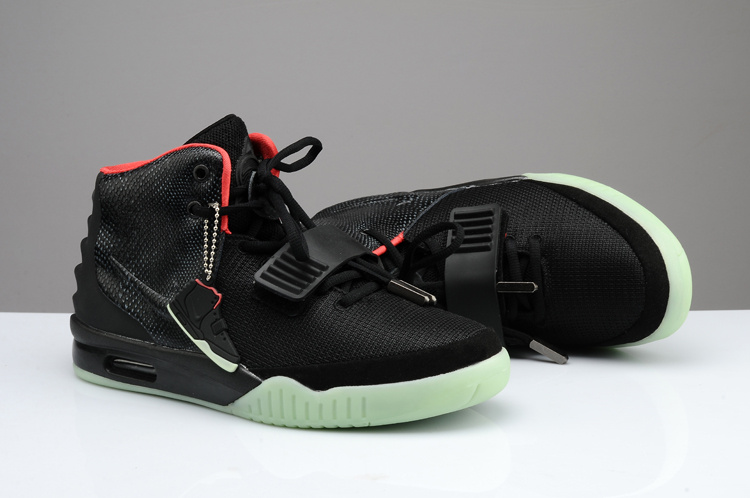 des chaussure nike yeezy des chaussure nike yeezy