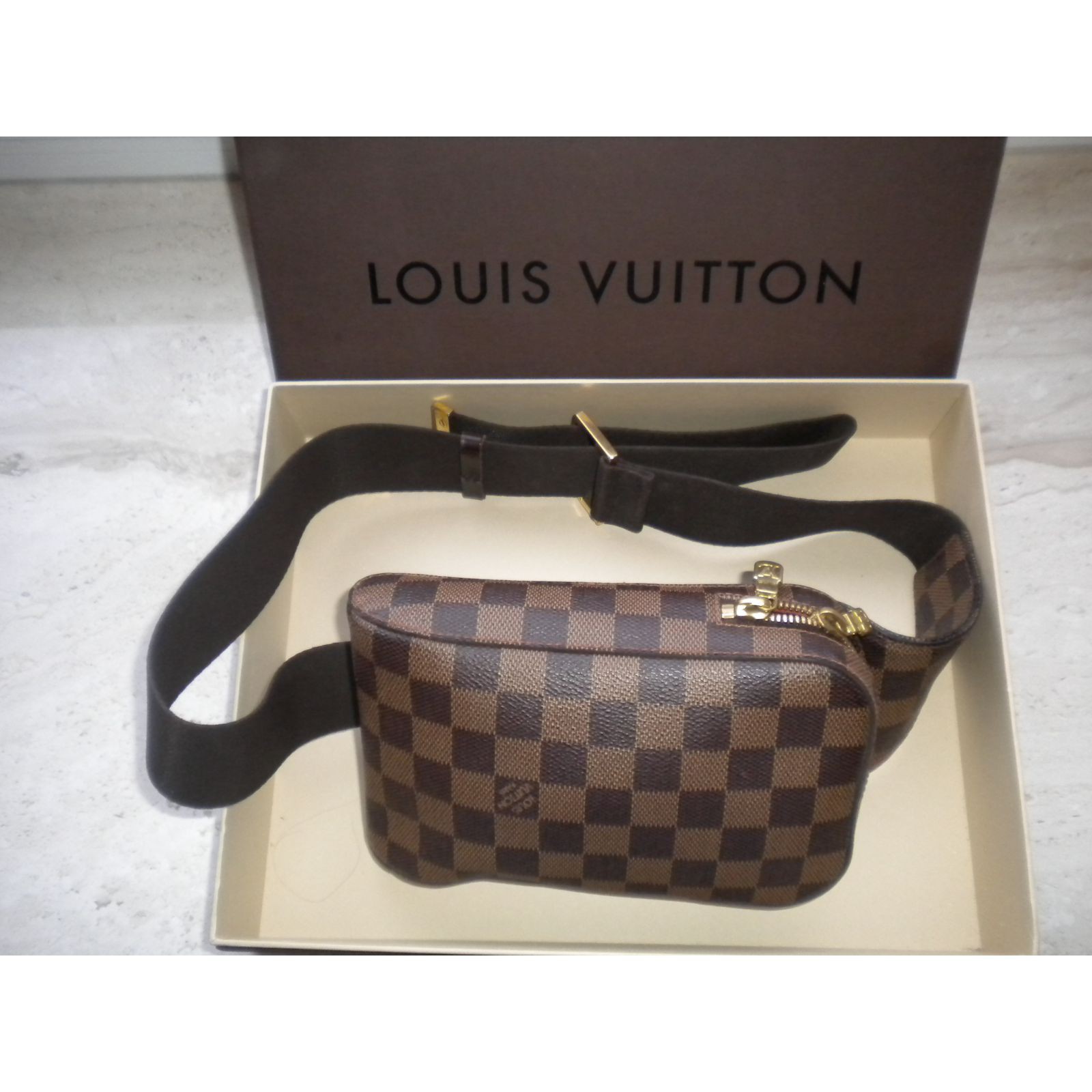 sac louis vuitton homme pas cher
