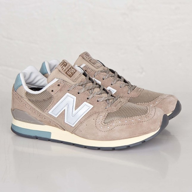 new balance wr996 grise femme