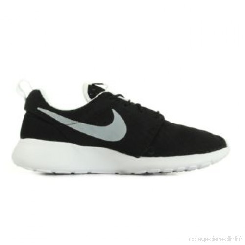 nike roshe one homme blanche