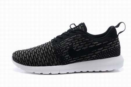 Tennis nike pas cher